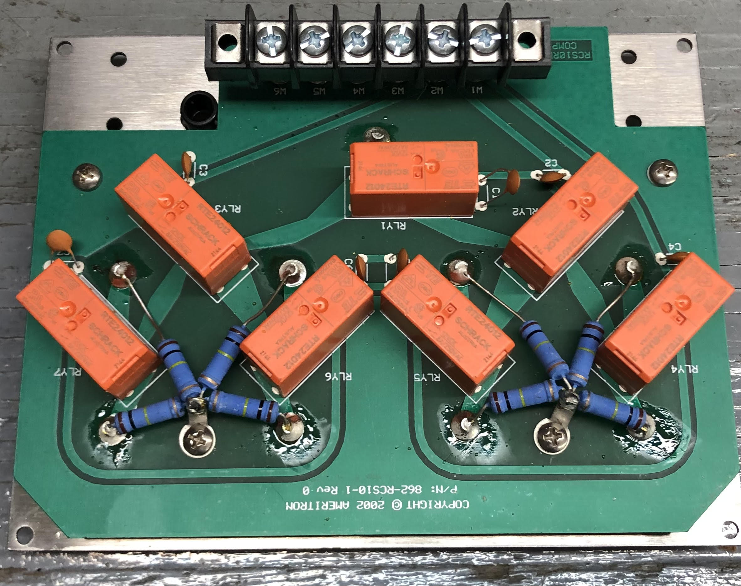 80-RCS10-2  RCS10 OUTDOOR RELAY BOX ONLY